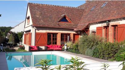 piscine-grand-gite-13personnes-chartres